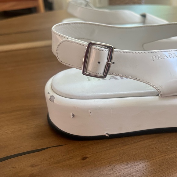 Prada white platform crisscross sandals. Size 38 - Picture 4 of 7